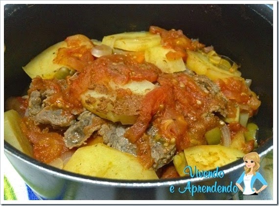 Bife abafado com legumes2