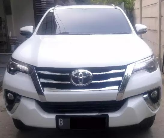 Gambar Mobil Fortuner Putih Gambar Kodok HD