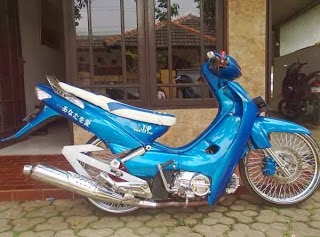 Modifikasi motor honda supra  ceper jok panjang kebelakang