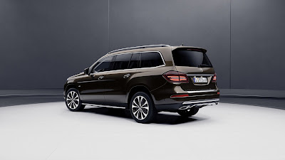 2019 Mercedes-Benz GLS 450 Review