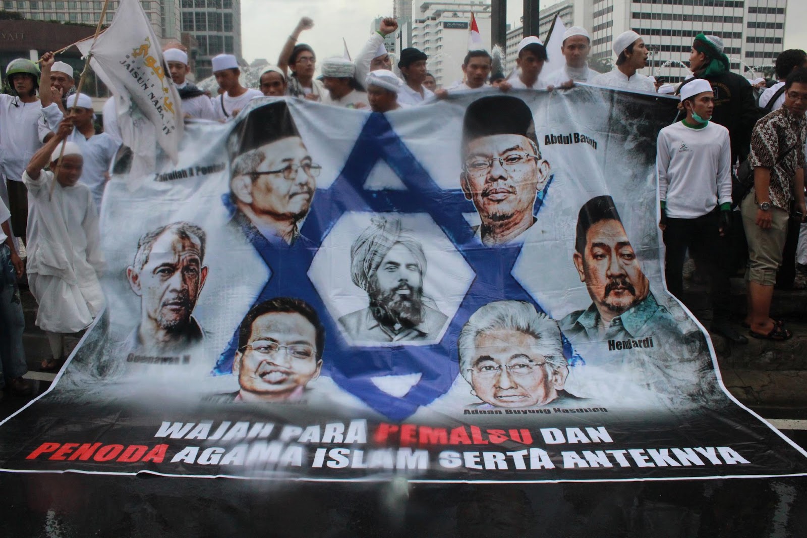 wyatttwirp: Wallpaper Pejuang Islam