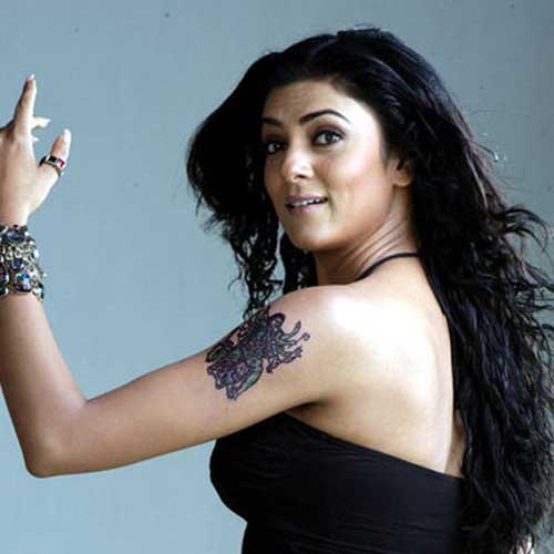hSushmita Sen gets one more tatoo