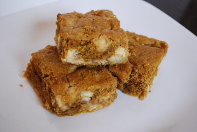 White Chocolate Chip Pumpkin Blondies