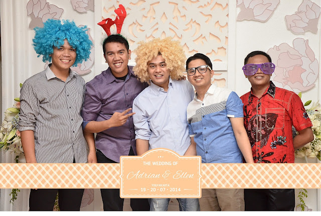 Pesan Sekarang +6285741759399 | Photobooth terMurah di Semarang