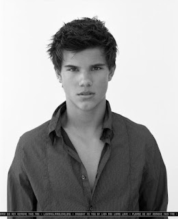 Taylor Lautner [Hollywood Actor]