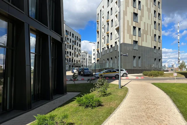 Инновационный центр Сколково, жилой комплекс «Палисад», жилой комплекс «Мильфей»