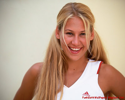 anna kournikova pictures. Anna Kournikova Large