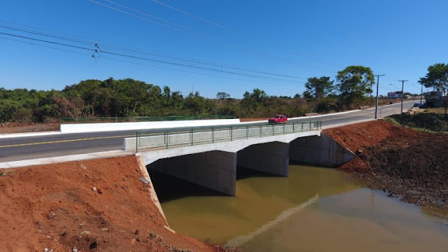 Prefeitura de Goiânia  entrega a ponte sobre o Córrego Taquaral no bairro Goiá