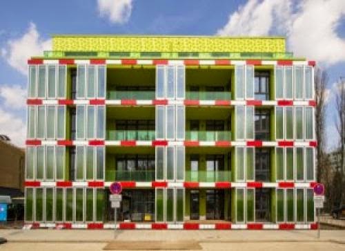Solar And Algae Green Energy