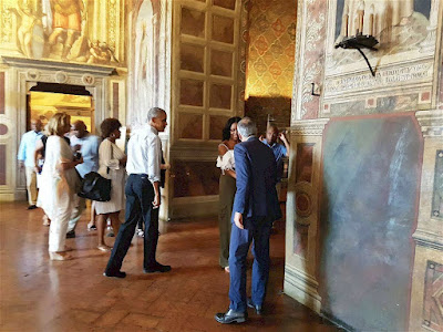 The Obamas visit the Duomo of Siena