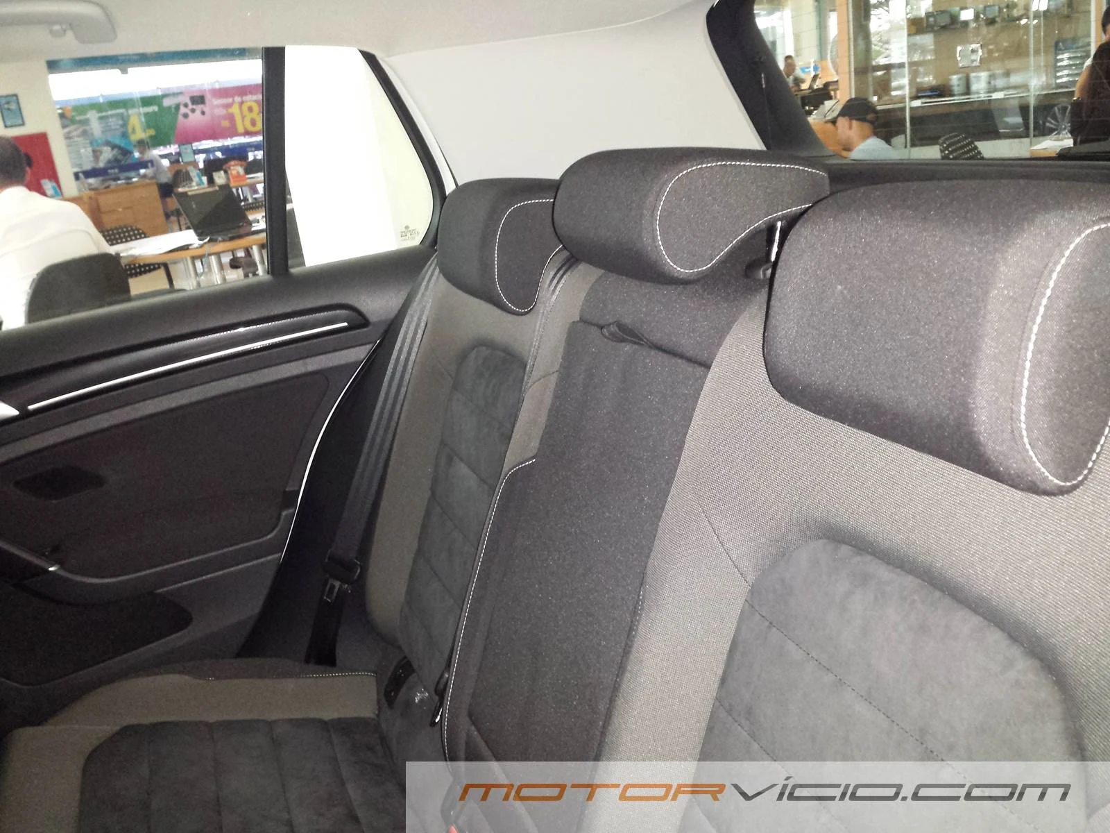 VW Golf 2015 Highline Elegance - fabricação do México - interior