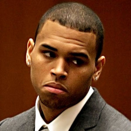 rihanna chris brown fight pictures. rihanna chris brown fight