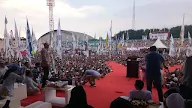 Masya Allah.. Momen Mengharukan Kampanye Akbar 02 di Stadion Delta Sidoarjo Jatim, Massa Bukan Dibayar Malah Kumpulkan Uang Untuk Turut Bantu Prabowo-Sandi 