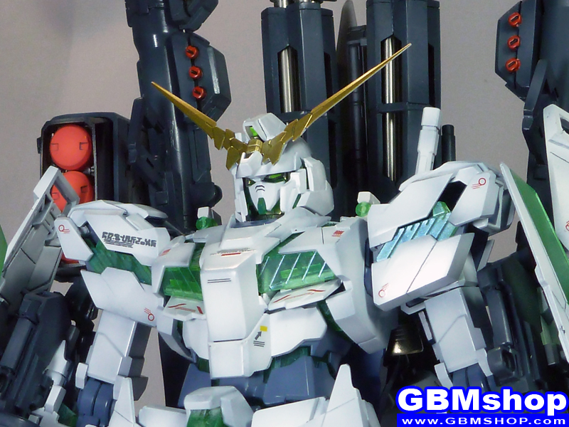 Bandai 1/100 MG RX-0 Full Armor Unicorn Gundam