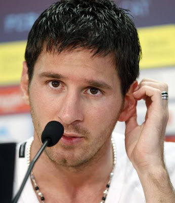 Lionel Messi Giving Answer at Press Conference Picture