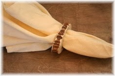 http://www.crookedcreekantlerart.com/Elk-Antler-Napkin-Rings_p_51.html