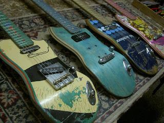 skate guitar ©