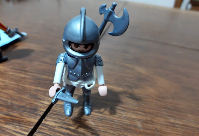 Playmobil, guerreiro medieval com acessórios R$ 25,00