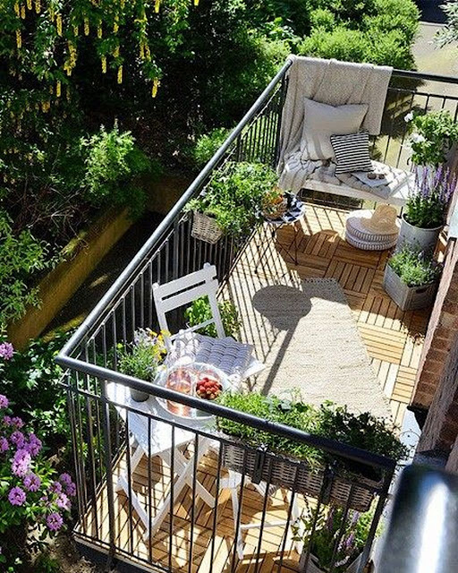 20+ Small Balcony Ideas Apartment