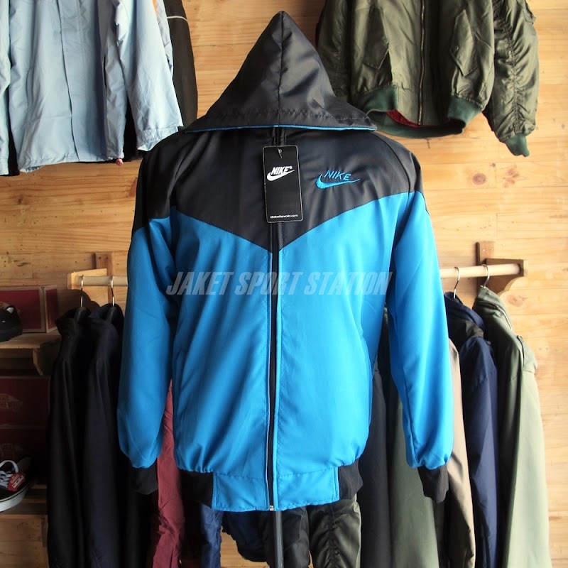 30+ Ide Terkini Jaket Parasut Wanita Eiger