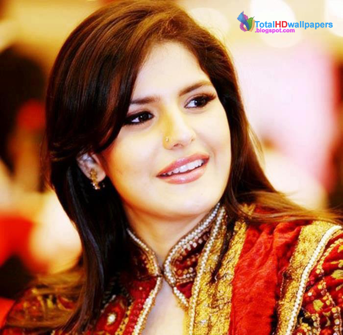 Bollywood Actress High Quality Wallpapers: Zarine Khan HD 