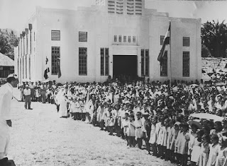 gereja GMIM Sion Tomohon, gedung gereja protestan tua, anak sekolah minggu dulu, gereja belanda, gereja pertama di tomohon