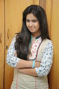 avika gor glamorous photos-thumbnail-43