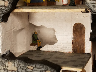 Bunratty-Castle-Diorama-Garderobe