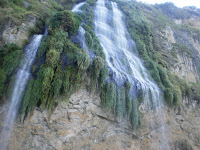 image of the Laso Falls seen from below