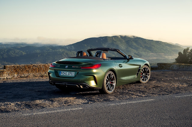 BMW Z4 M40i -trasera-3-4