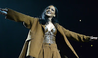 Rihanna joins Paul live on stage