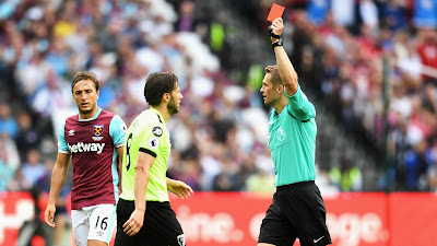 West Ham hammered 10-man Bournemouth in their new London Stadium