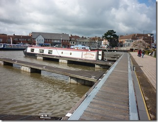 4 only boat moored in bancroft basin