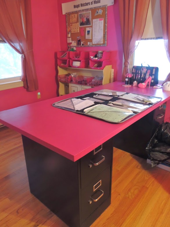 How To Create A Craft Room In A Small Space / DIY Craft Room Wall Storage Organizer Unit Furniture ... - Set up a fantastic work space for all your crafting, no matter what size space you have.