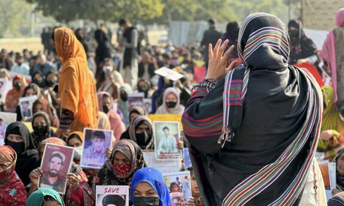  March to Protest Excessive arrest of Baloch men ends violently in Islamabad