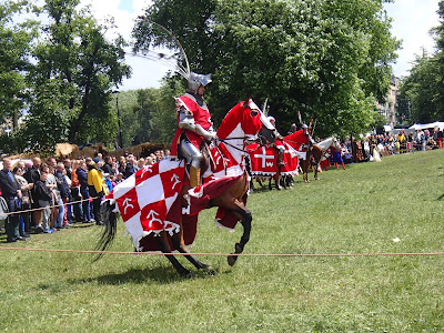 Kraków, Wawel, wianki 2015, jarmark świętojański, turniej rycerski, tortury, kat