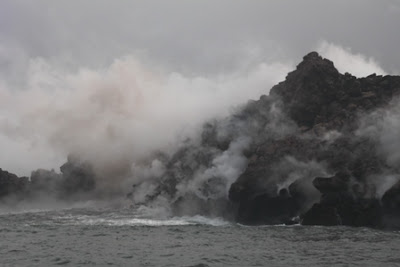 Coulée de lave du volcan Chirpoi, août 2015