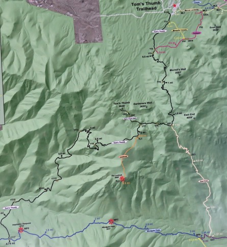 HikingTomThumbTrailLoop-1-2015-12-10-19-29.jpg
