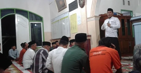 Selama Ramadan, FKAN Bagikan 200 al Quran dan Sumbangan Pembangunan Rumah Ibadah