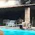 Dia de folga na piscina.