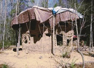 Rumah Unik Cob House