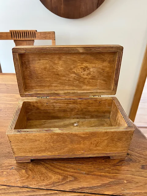 Photo of a Goodwill wooden hinged box find.