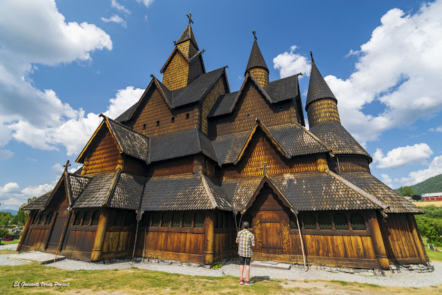 Iglesia de madera de Heddal - Noruega, por El Guisante Verde Project