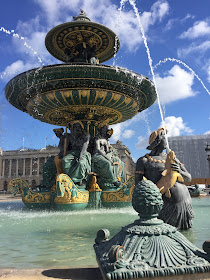 Place de la Concorde in Paris, the fountain