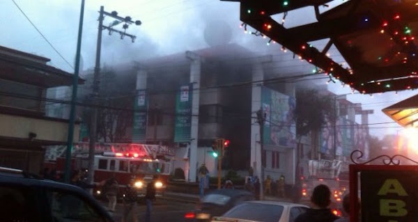 Queman la sede del PRI municipal en Veracruz.