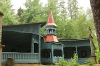 Rokole - dřevěná stavba "Loreta"/Rokole - The Wooden Building "Loreta"