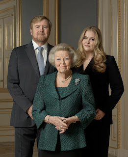 New Portraits to celebrate 85th birthday of former Queen Beatrix