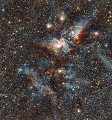 الصور الأولى تلسكوب جيمس ويب الفضائي تظهر مشاهدة "أعمق" رؤية للكون لأول مرة في العالم