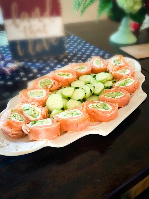 Smoked Salmon Roll Appetizer sounds fancy, you might say.  Well, they are, yet they are straightforward to make. Do not be intimidated. Give them a try!