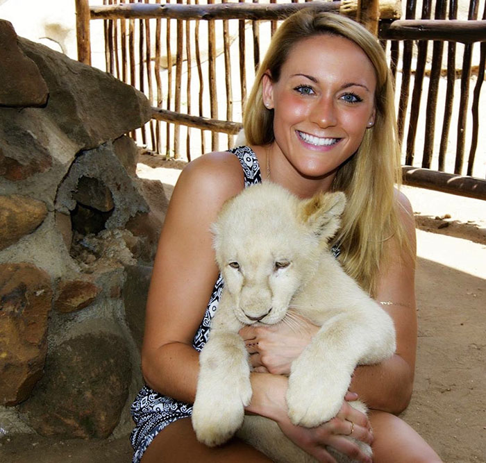 27-Year-Old Woman To Become First Female Ever To Visit Every Country On Earth - From meeting lion cubs